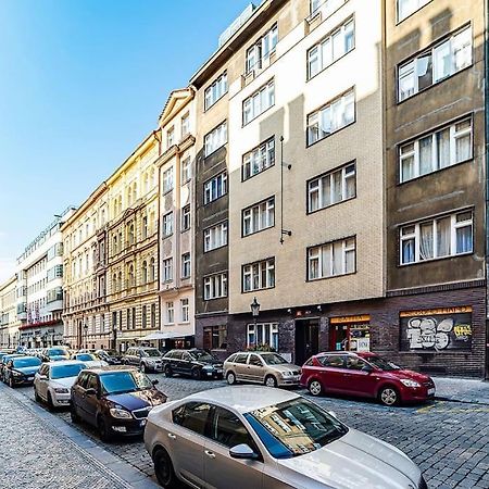 Cozy Old Town Stay - 1-Bedroom Apartment Praga Exterior foto